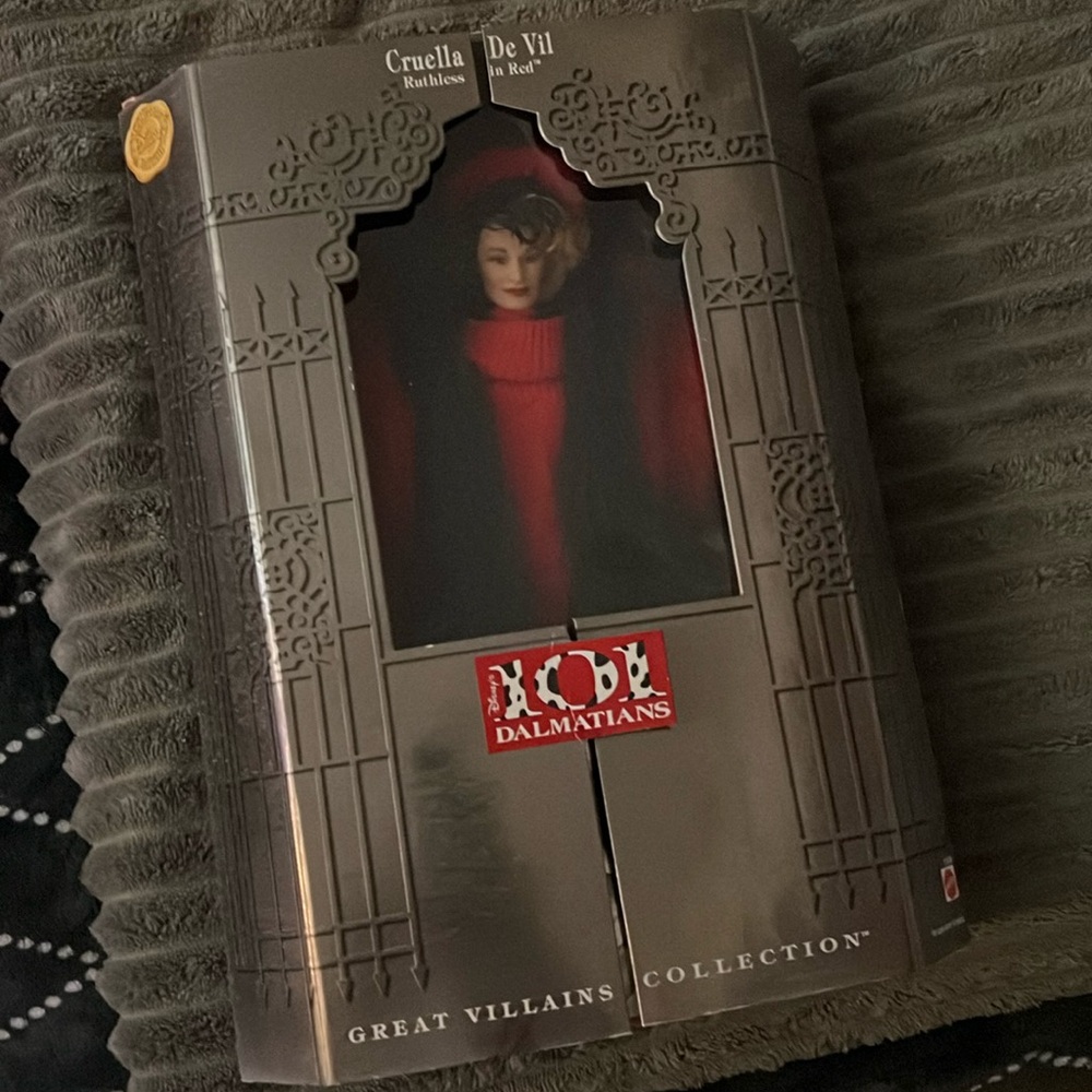 Cruella De Vil Doll- Ruthless in Red